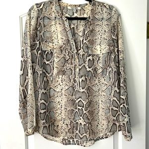 Animal print tunic great for office or night out